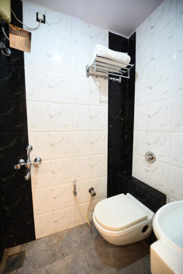 Lalsai Residency Andheri Mumbai Bagian luar foto